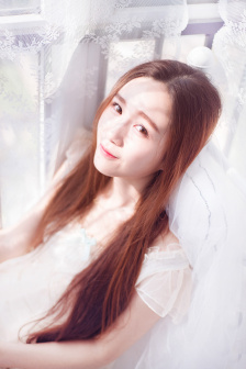 年轻的妈妈播放